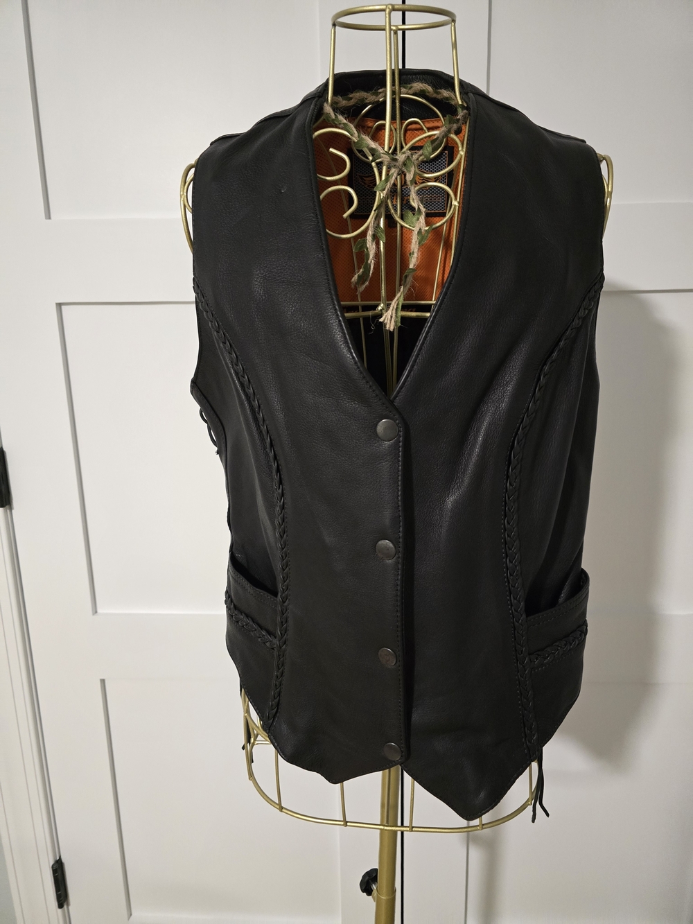 NWOT Unik Black Leather Snap-Front Women's Vest